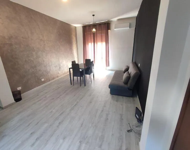 Guest house Monfalcone City Room Rental Apartment Cagliari