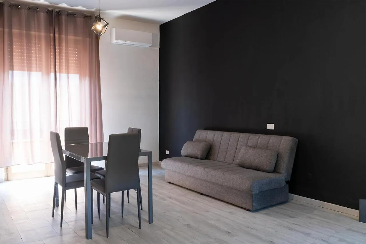 Monfalcone City Room Rental Apartment Cagliari 2*,  Italy