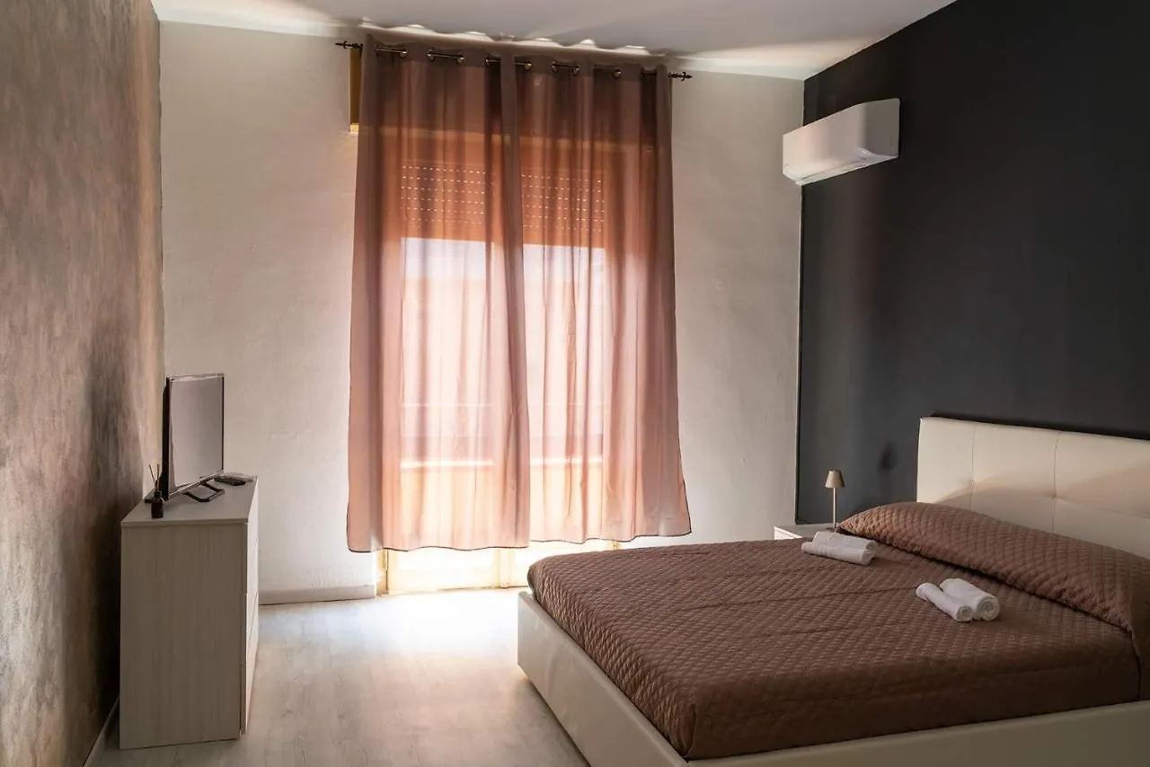 Monfalcone City Room Rental Apartment Cagliari Guest house